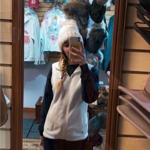 Meet your Posher, Zara